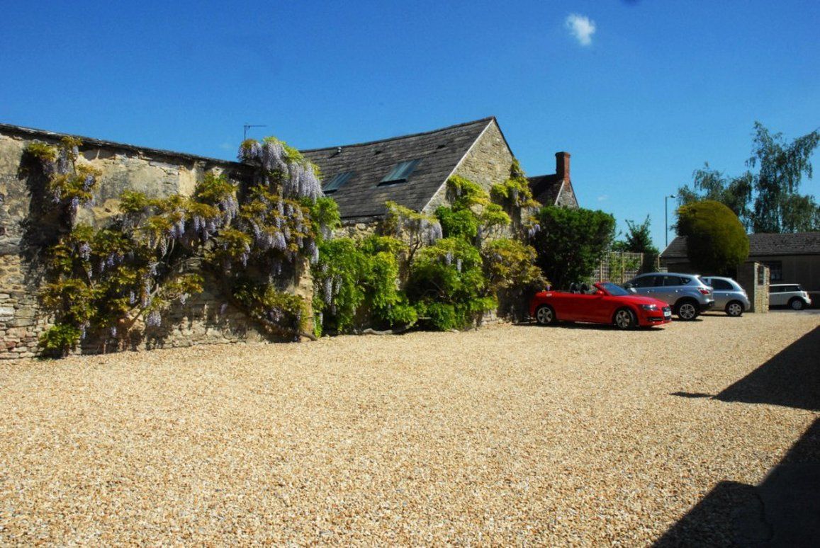 Marlborough Arms Hotel Woodstock Servis gambar